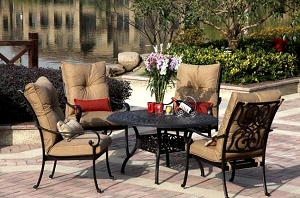 Cast Aluminum Dining Set
