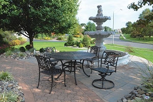 Cast Aluminum Dining Set