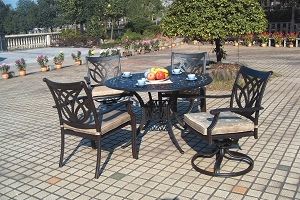 Cast Aluminum Dining Set